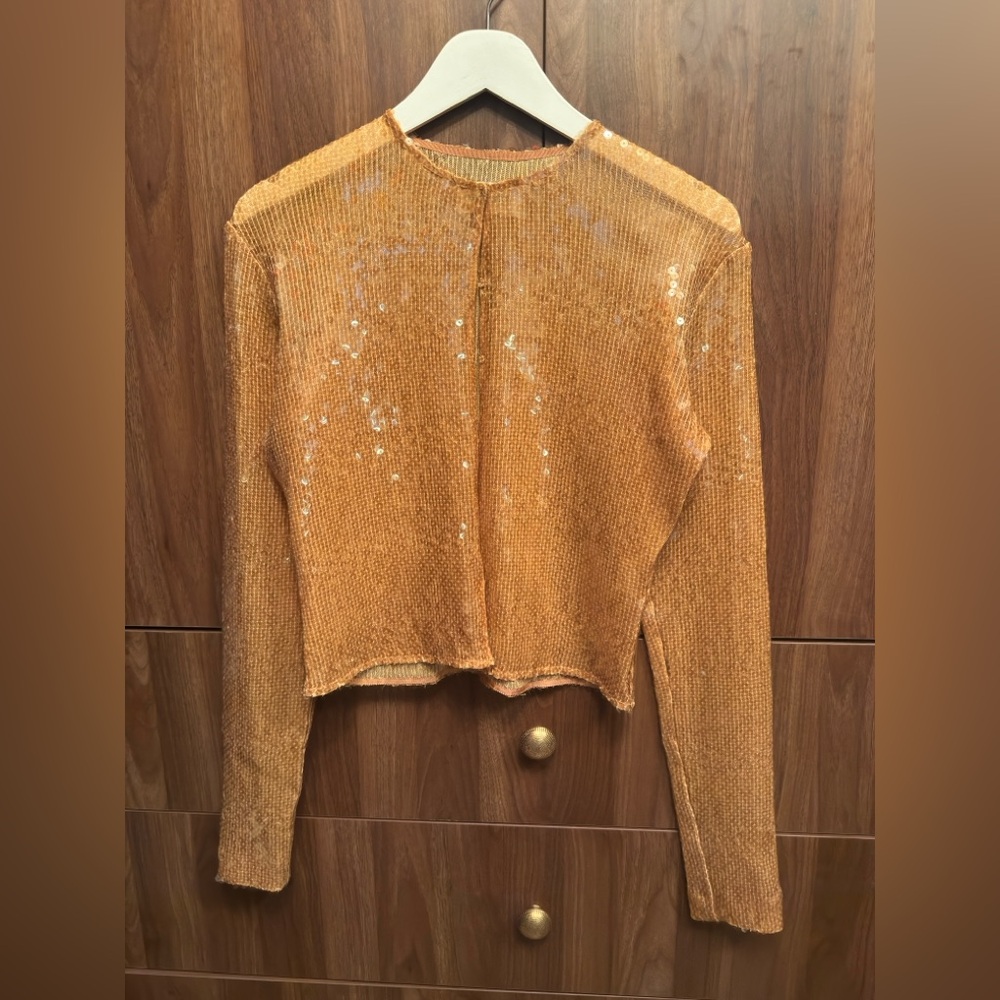 16 Arlington Gold Sequin Gold Top